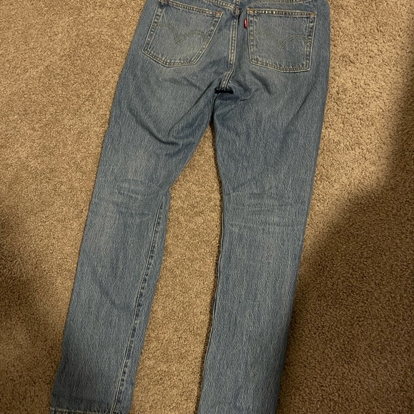 Levi’s Jeans - Picture 2 of 3